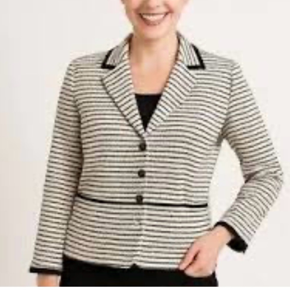 Tahari Striped Blazer Women 10 White Black‎ Good Textured Button Front Jacket